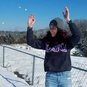 Meet your Posher, Maddie